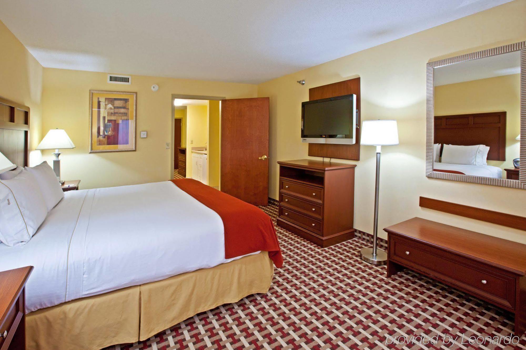 Holiday Inn Express Hotel & Suites Murray, An Ihg Hotel Room photo
